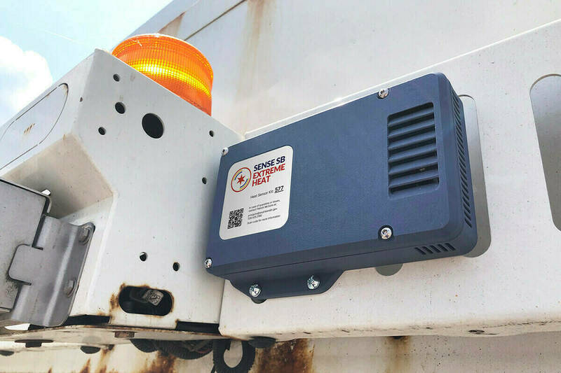 A gray SENSE SB Extreme Heat sensor, labeled 